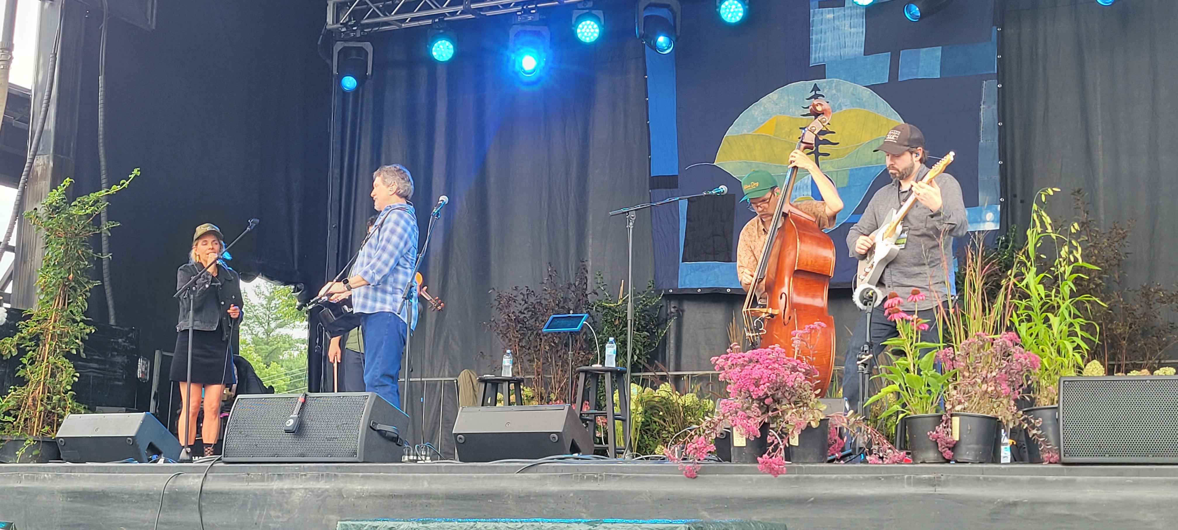 JerryDouglasBand2024-08-18GreenMountainBluegrassAndRootsFestivalManchesterVT (5).jpg